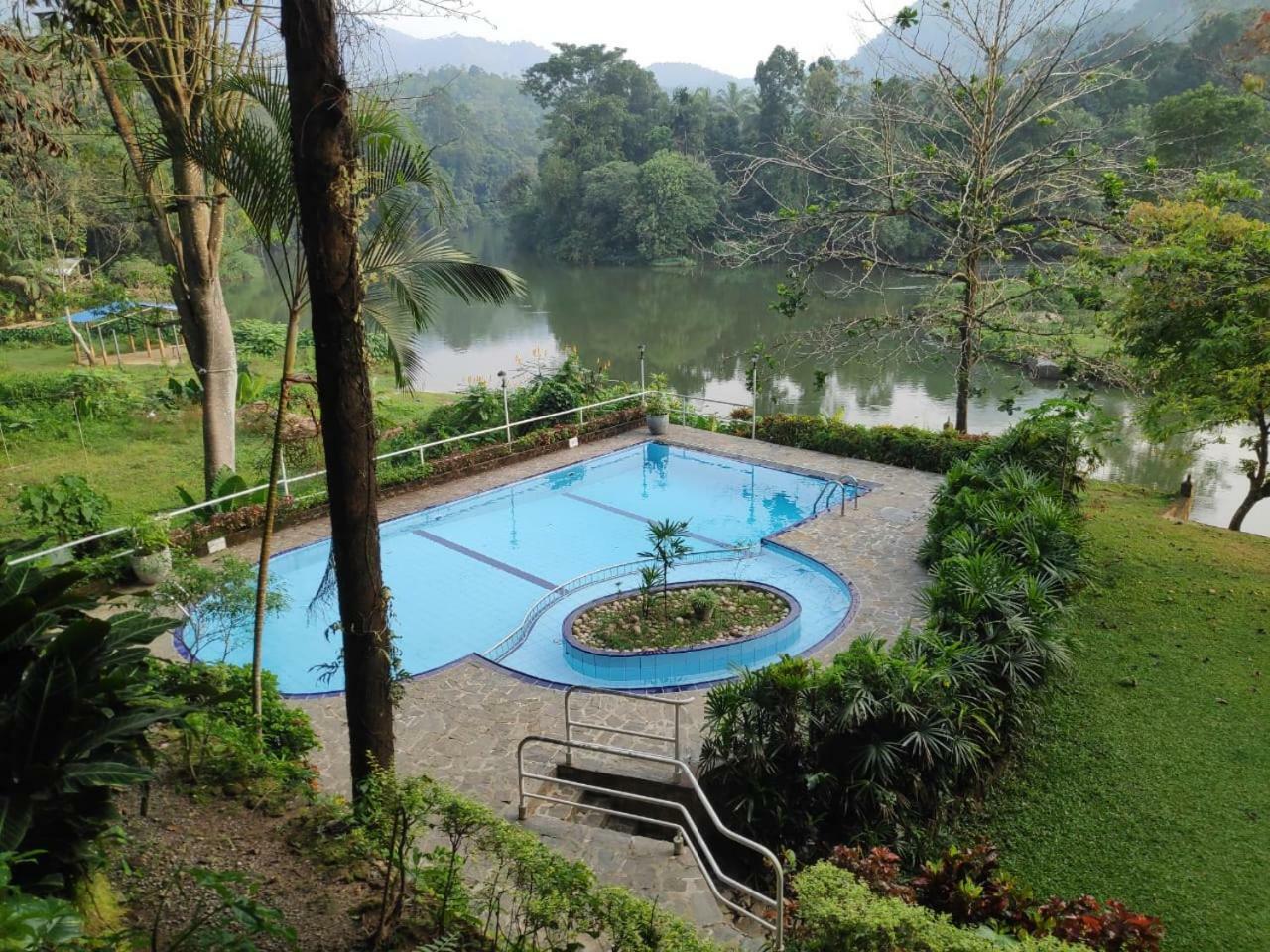 Plantation Hotel Helarambe Luaran gambar